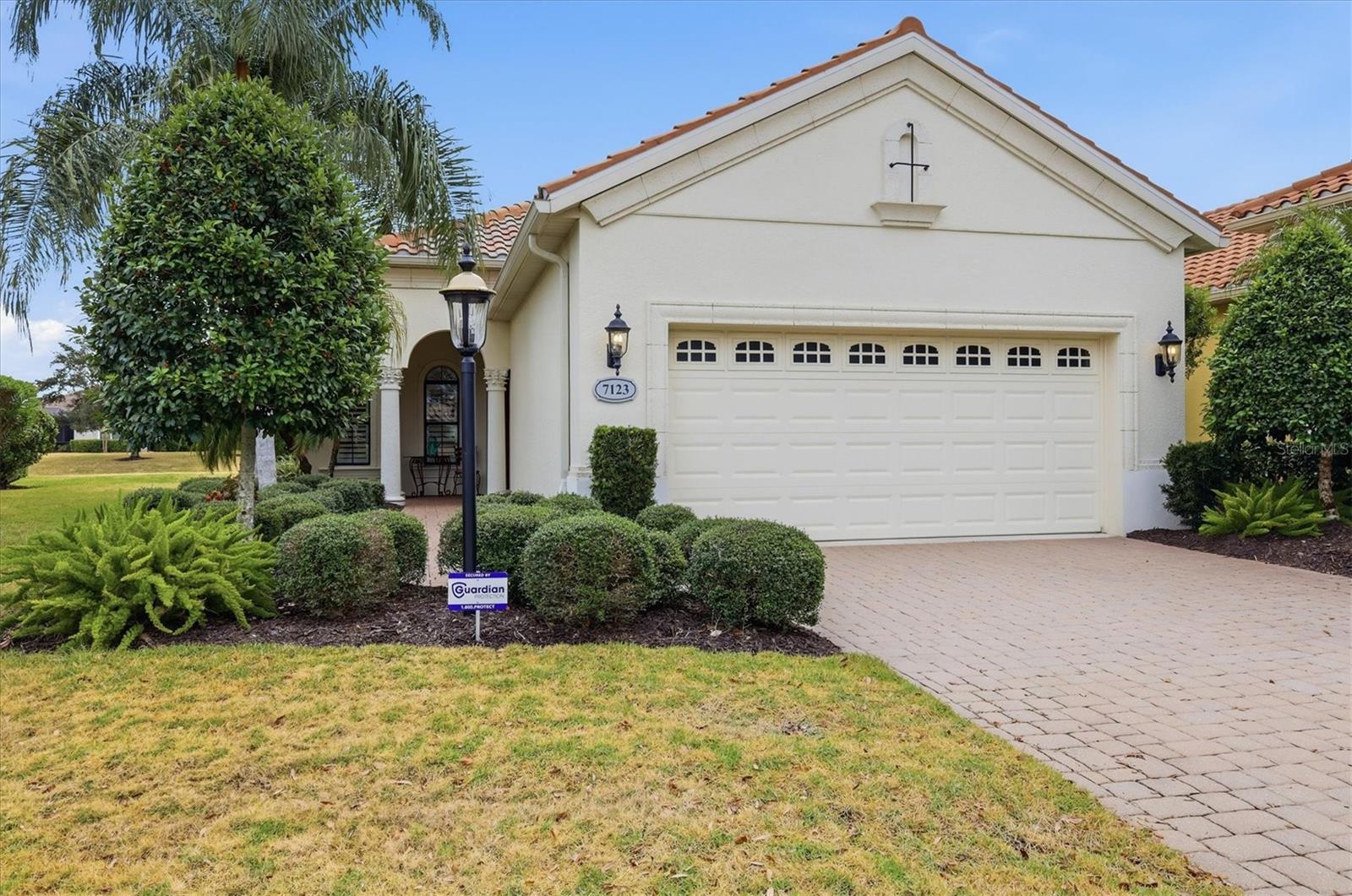 Image 6 of 86 For 7123 Westhill Court