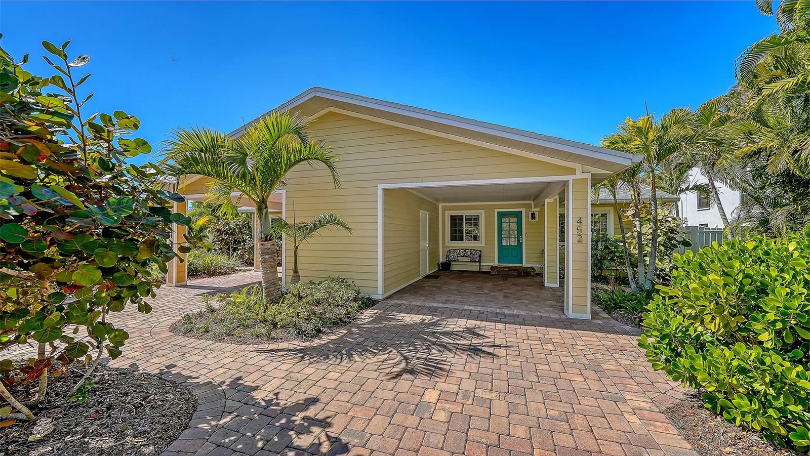 Details for 454 Palmetto Court, VENICE, FL 34285