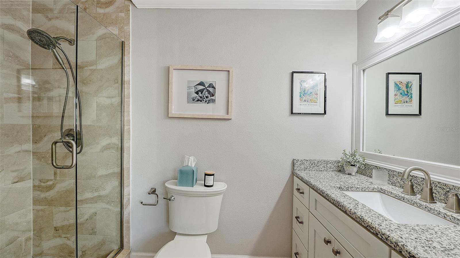 Image 20 of 58 For 454 Palmetto Court