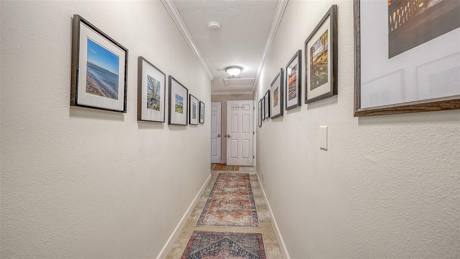 Image 21 of 58 For 454 Palmetto Court