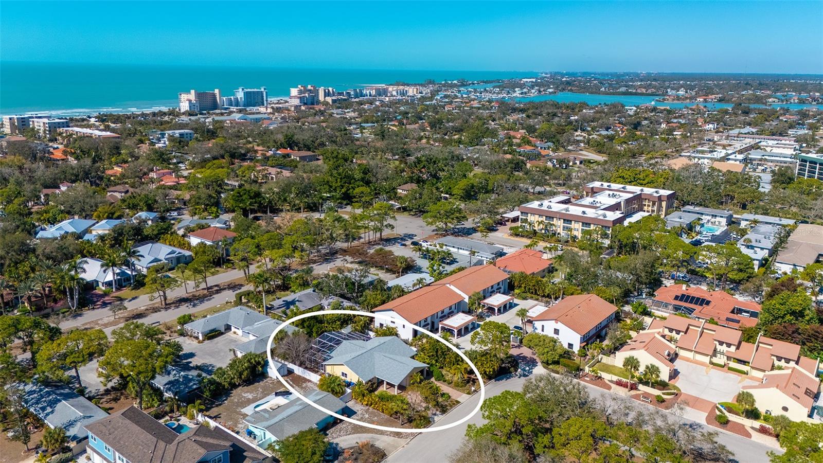 Image 45 of 58 For 454 Palmetto Court