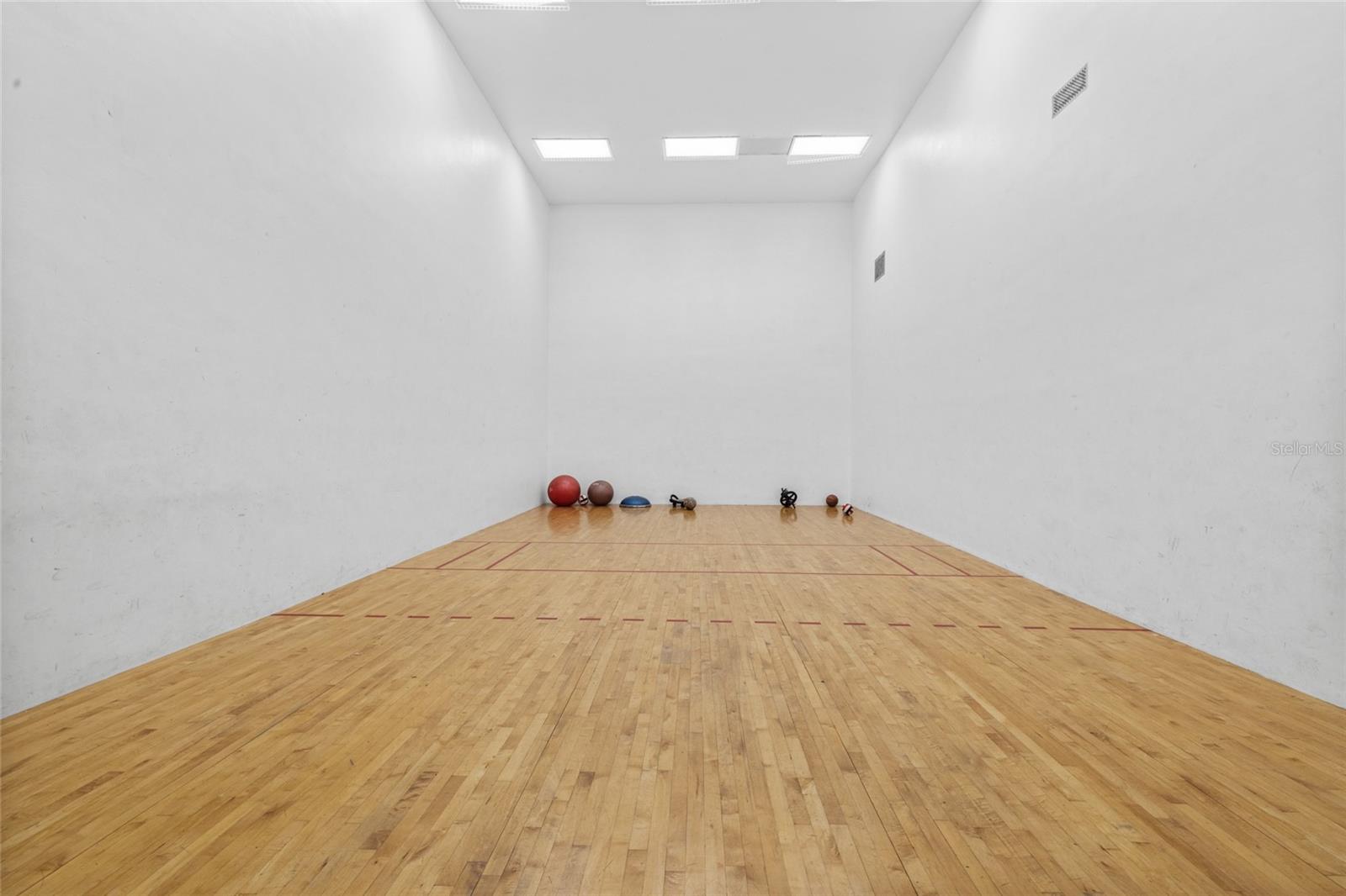 Image 40 of 57 For 4170 Central Sarasota Parkway 425