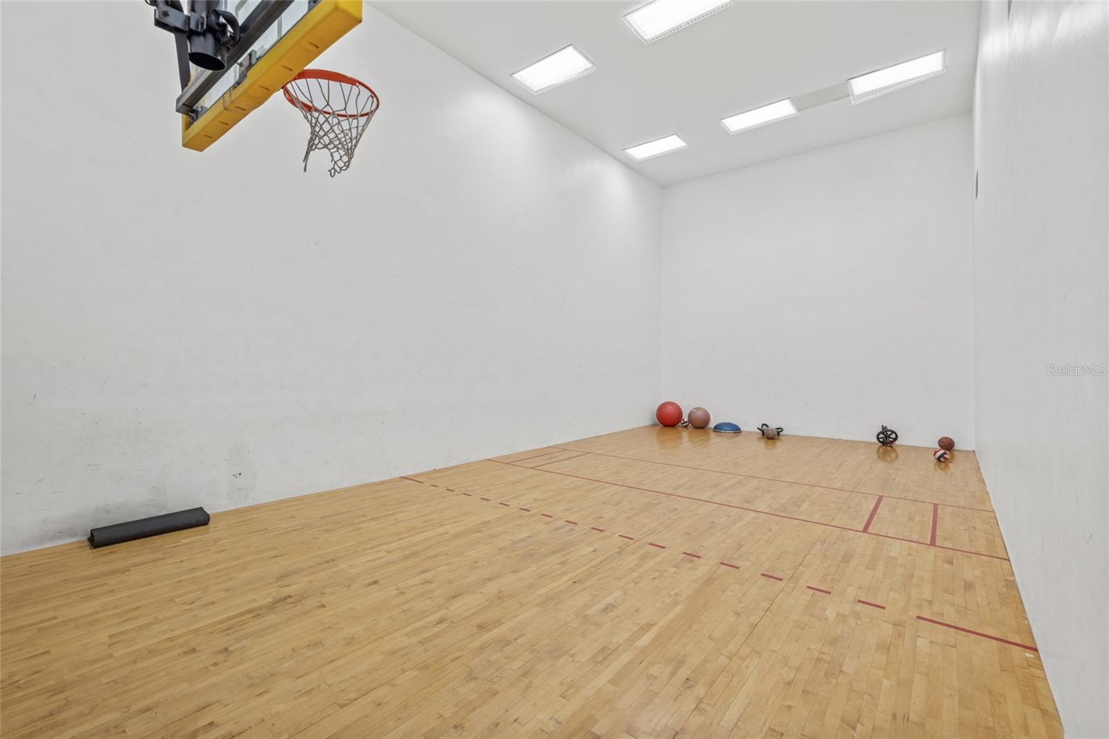 Image 41 of 57 For 4170 Central Sarasota Parkway 425