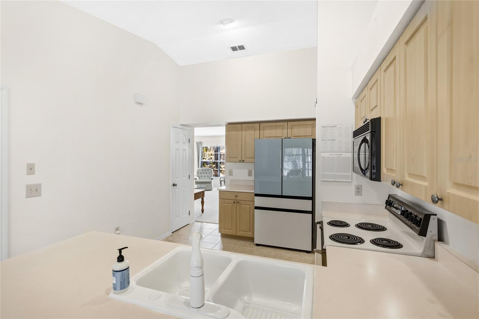 Image 11 of 40 For 3949 37th Street Court W