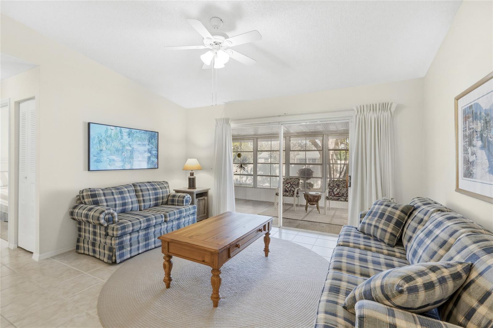 Image 13 of 40 For 3949 37th Street Court W