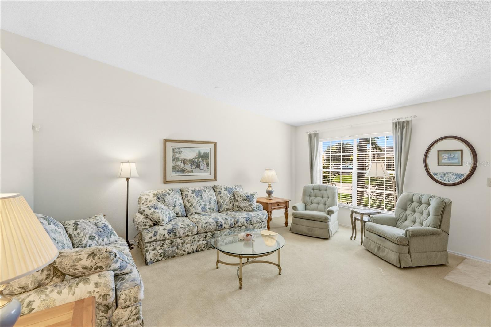 Image 6 of 40 For 3949 37th Street Court W