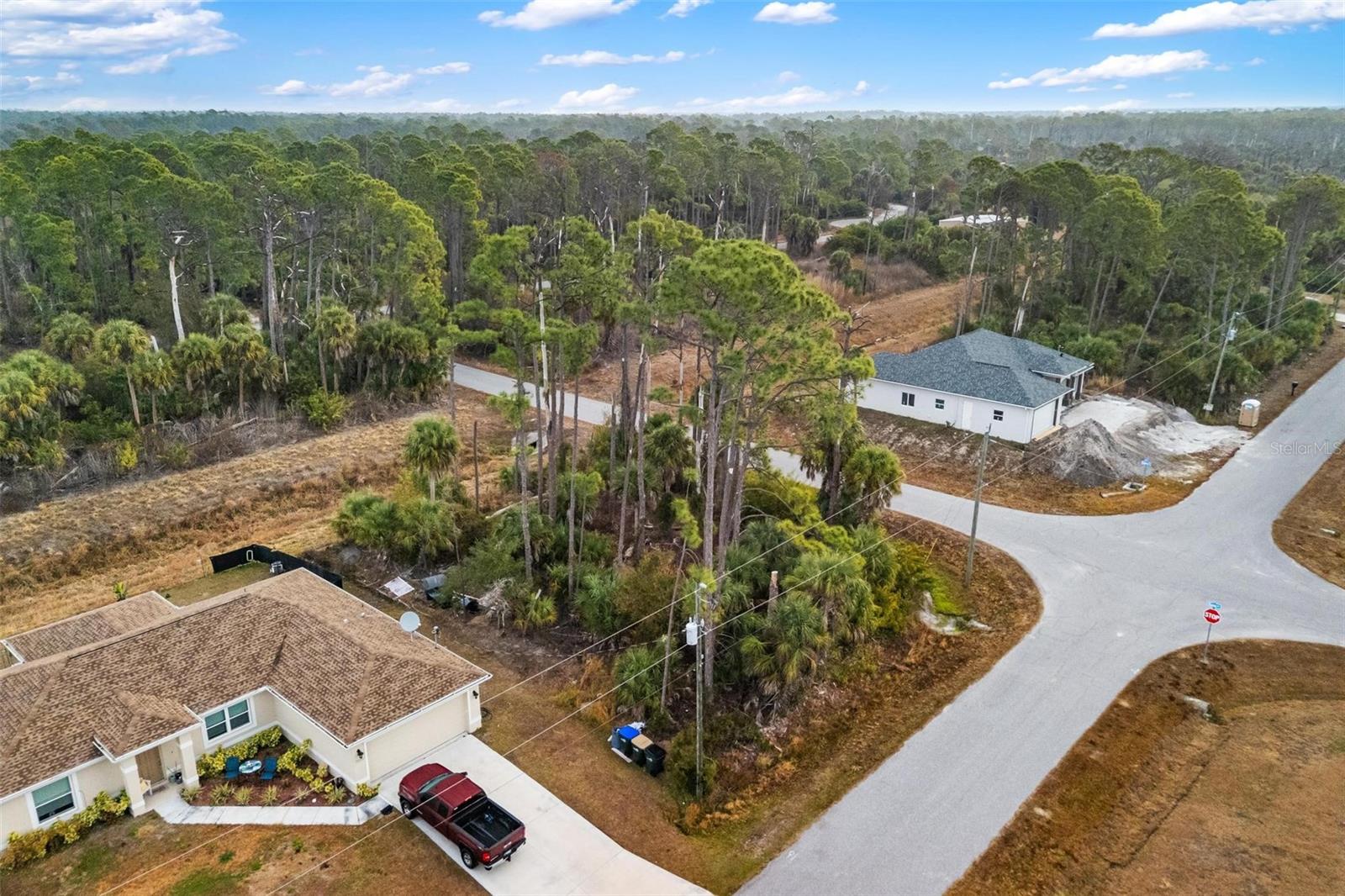 Image 6 of 9 For  Duma Way 