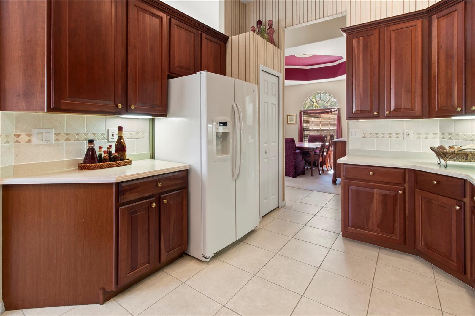 Image 17 of 74 For 7891 Kavanagh Court