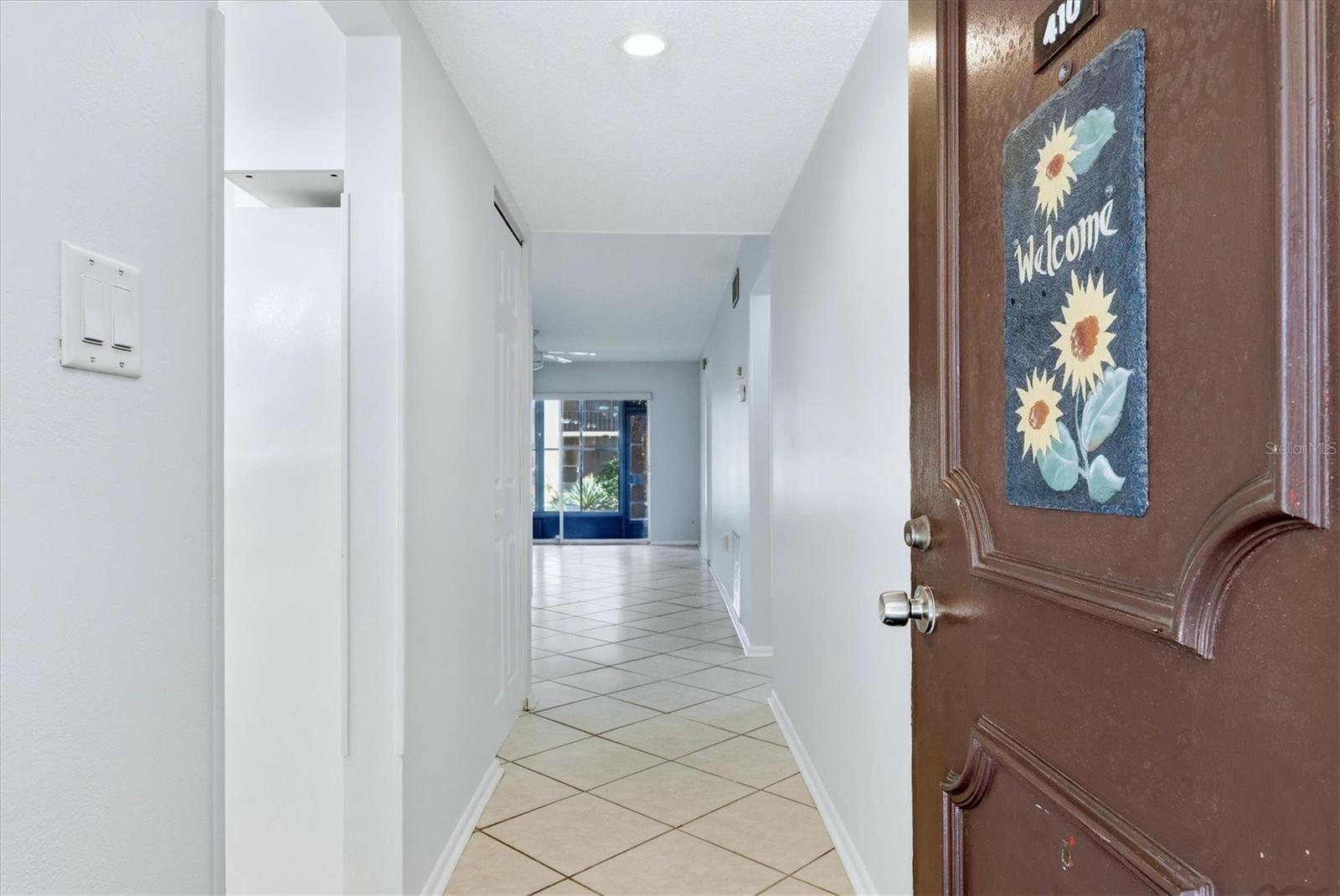 Image 6 of 51 For 2280 Stickney Point Rd  410