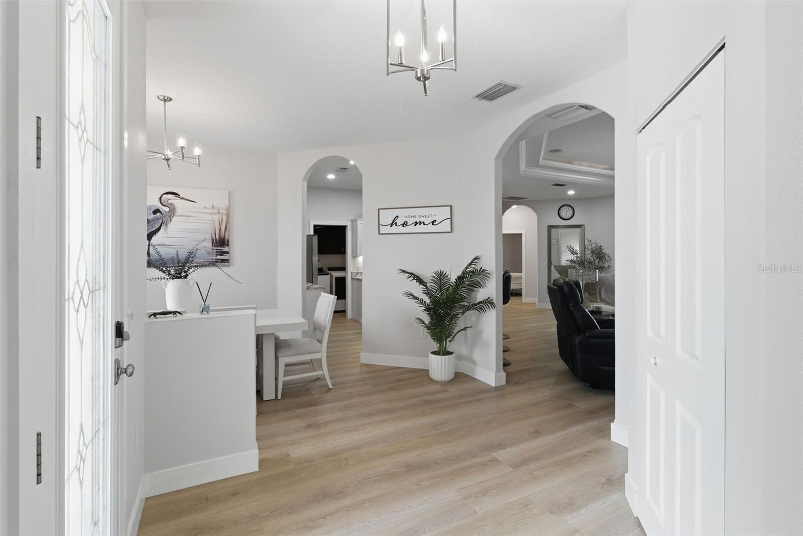 Image 12 of 43 For 2278 Vintage Street