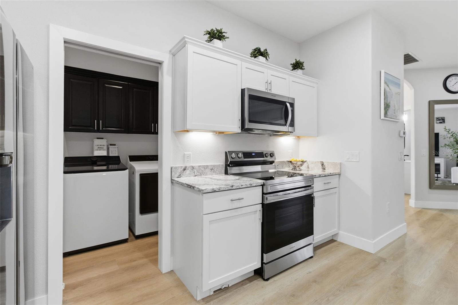 Image 22 of 43 For 2278 Vintage Street