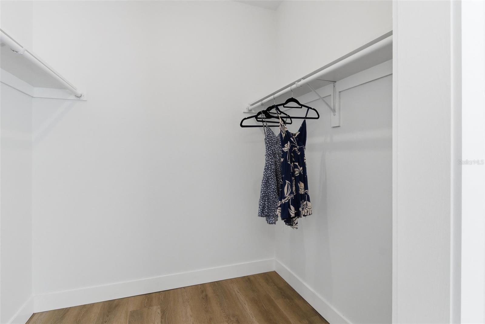 Image 36 of 43 For 2278 Vintage Street