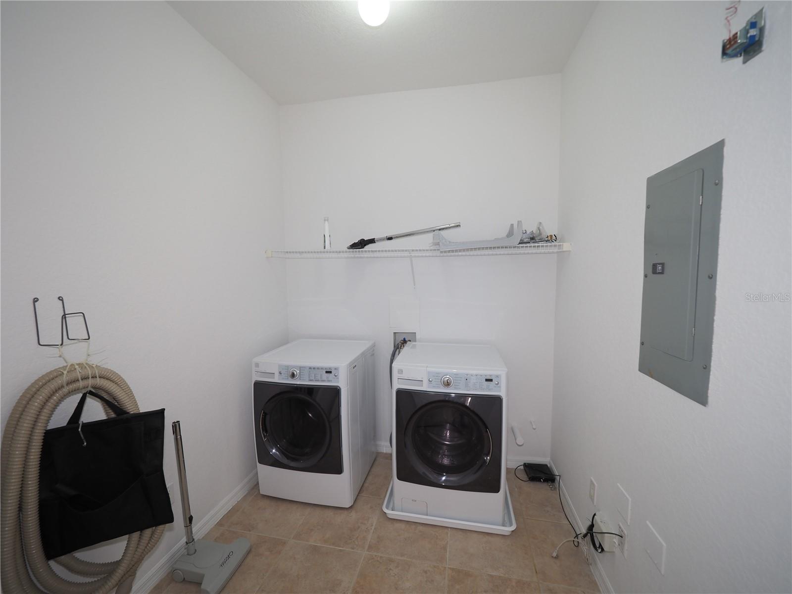 Image 26 of 28 For 408 Triano Circle 408