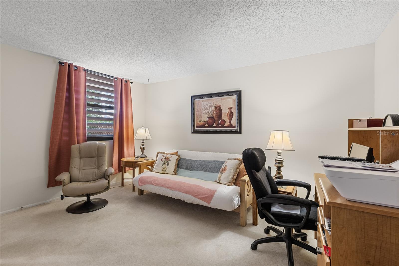 Image 18 of 29 For 530 Spring Lakes Boulevard