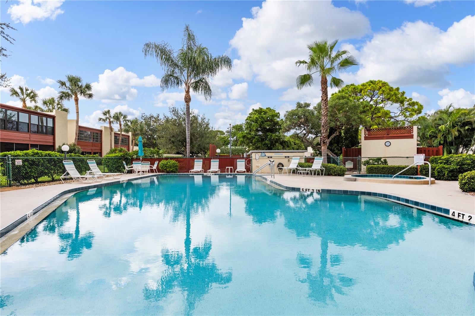 Image 28 of 29 For 530 Spring Lakes Boulevard