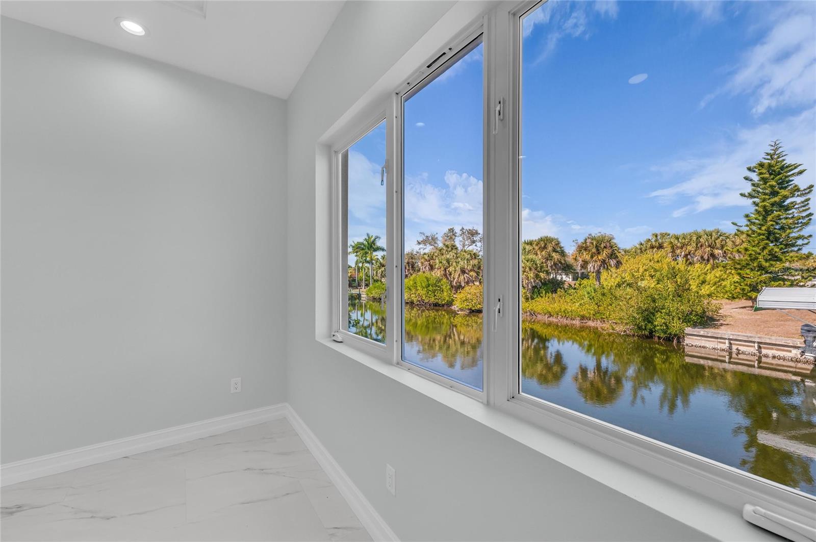 Image 48 of 73 For 18702 Arapahoe Circle