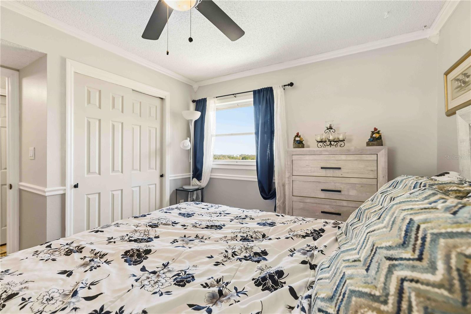 Image 25 of 39 For 3983 Lake Bayshore Drive F-508