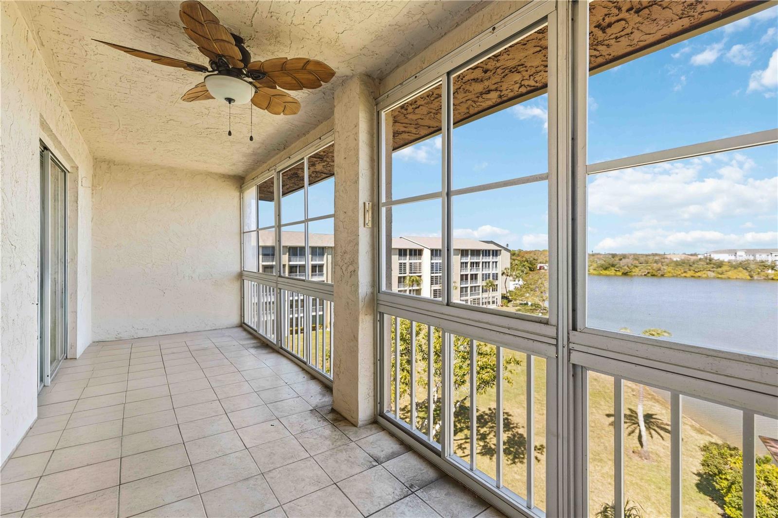 Image 33 of 39 For 3983 Lake Bayshore Drive F-508