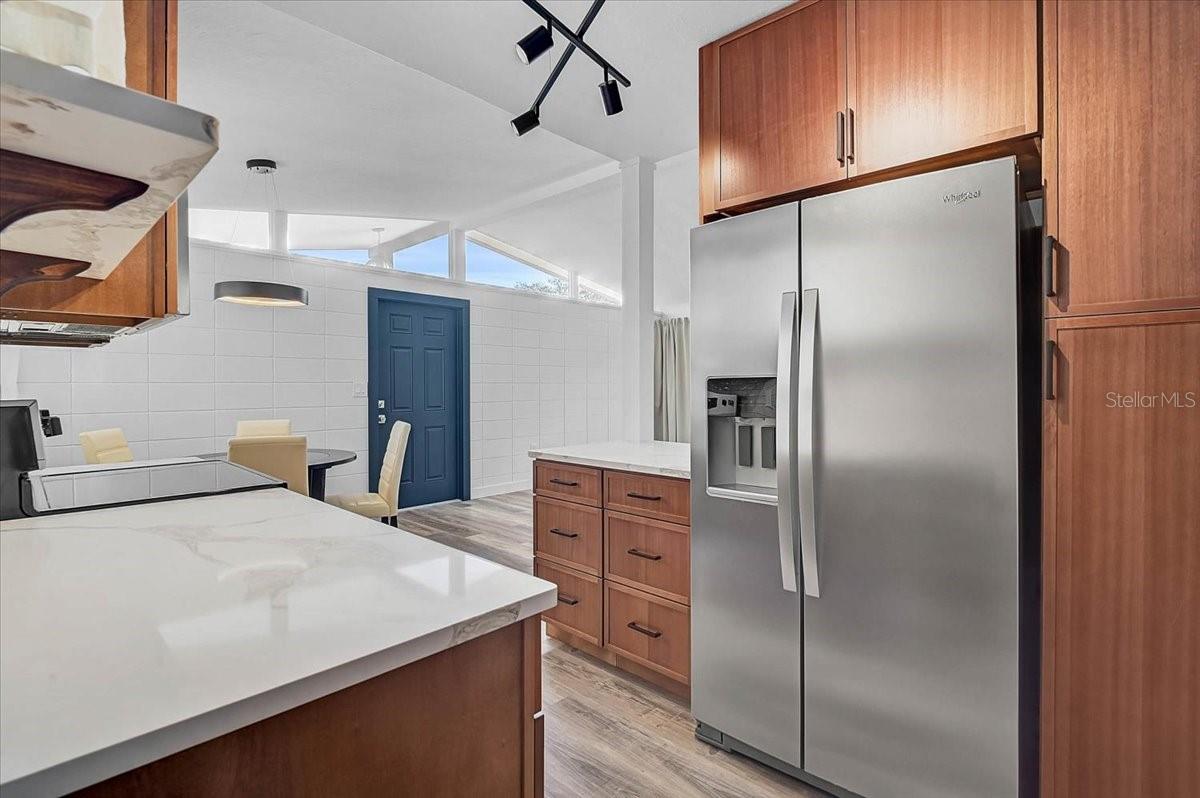 Image 11 of 34 For 3133 Lake Ridge Drive