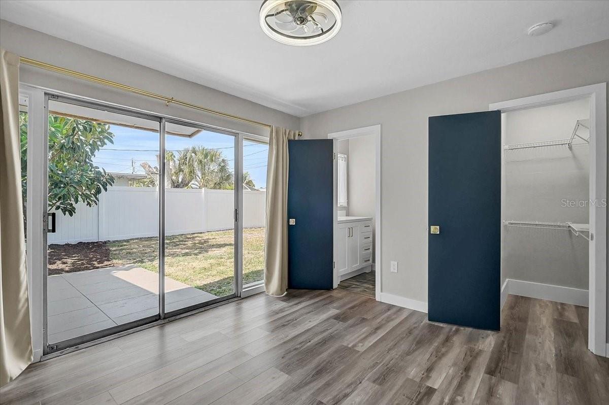 Image 18 of 34 For 3133 Lake Ridge Drive