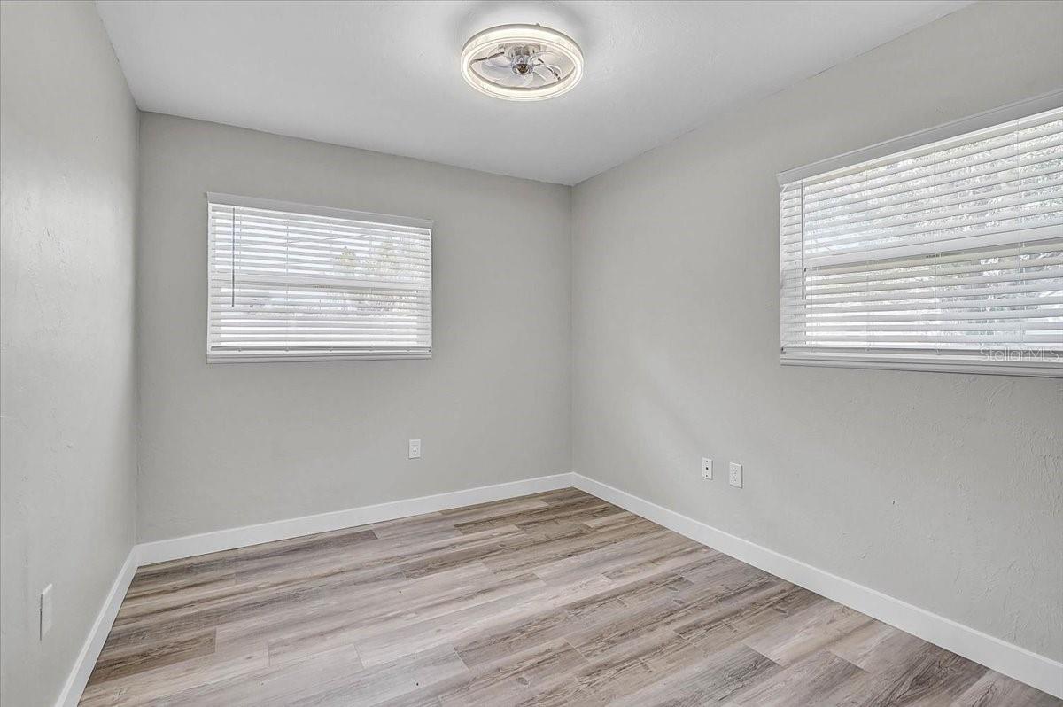 Image 24 of 34 For 3133 Lake Ridge Drive