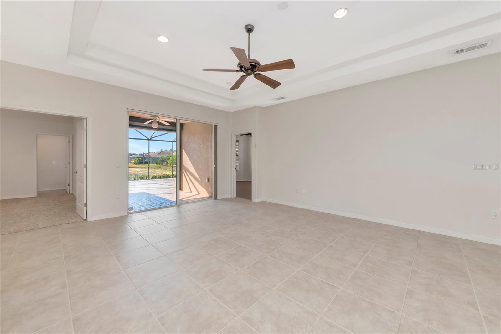 Image 10 of 100 For 223 River Enclave Court