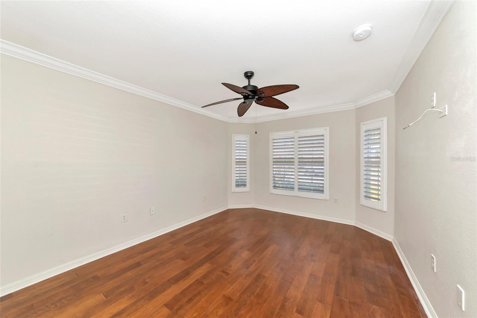 Image 20 of 100 For 223 River Enclave Court