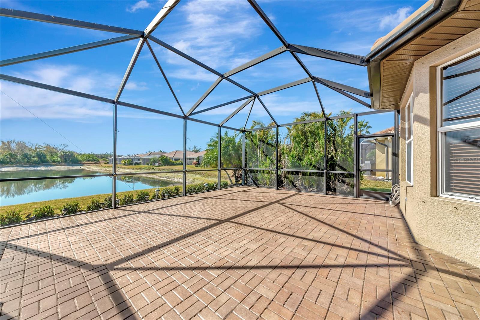 Image 41 of 100 For 223 River Enclave Court