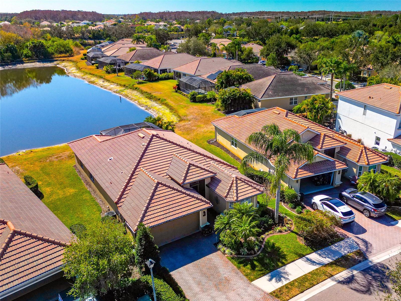 Image 46 of 100 For 223 River Enclave Court