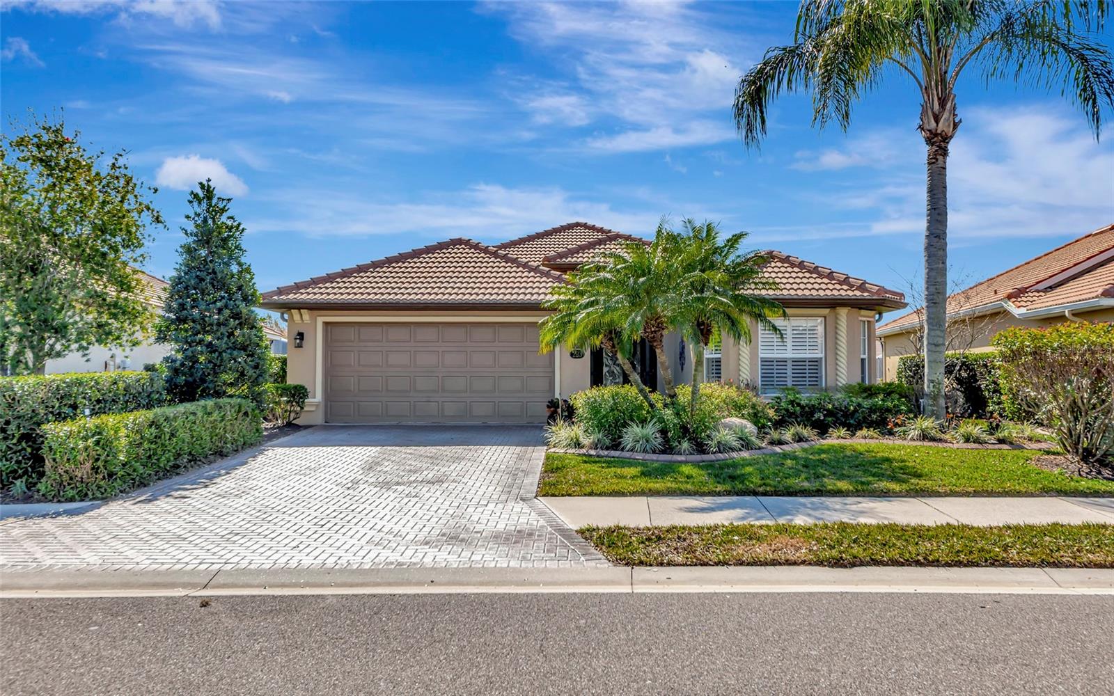 Image 60 of 100 For 223 River Enclave Court