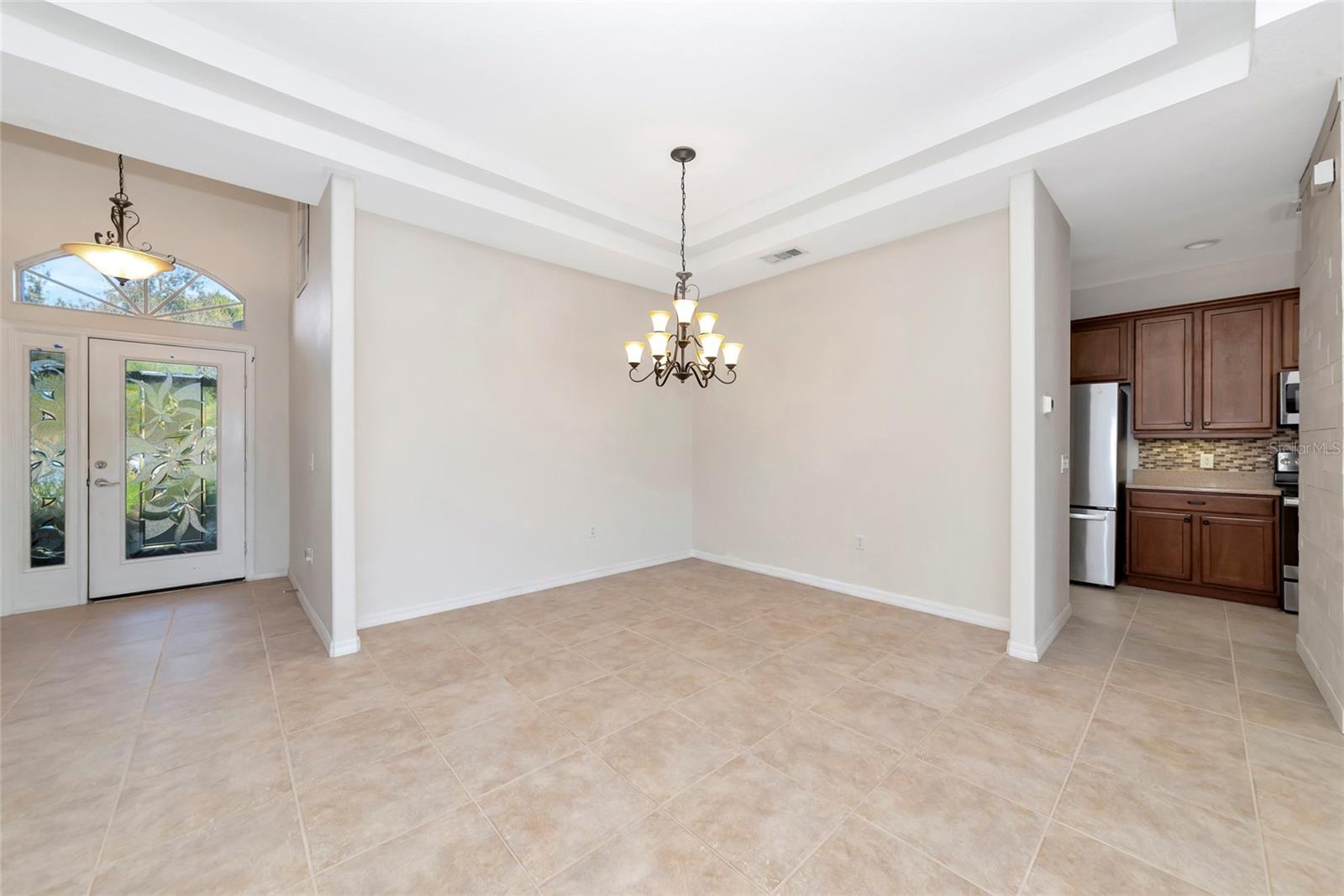 Image 7 of 100 For 223 River Enclave Court