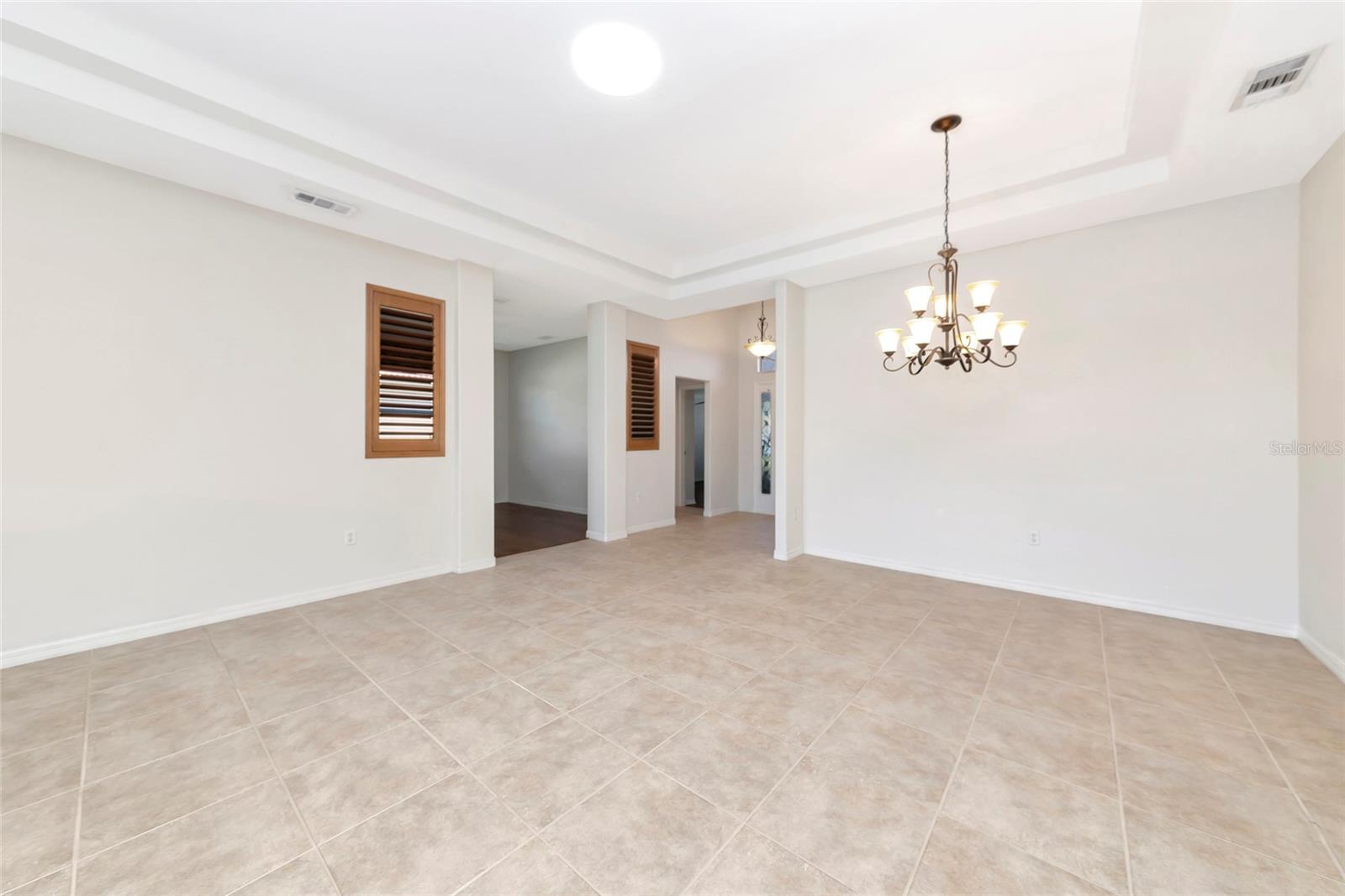 Image 9 of 100 For 223 River Enclave Court