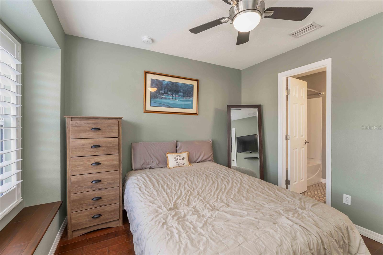 Image 29 of 35 For 8614 Majestic Elm Court