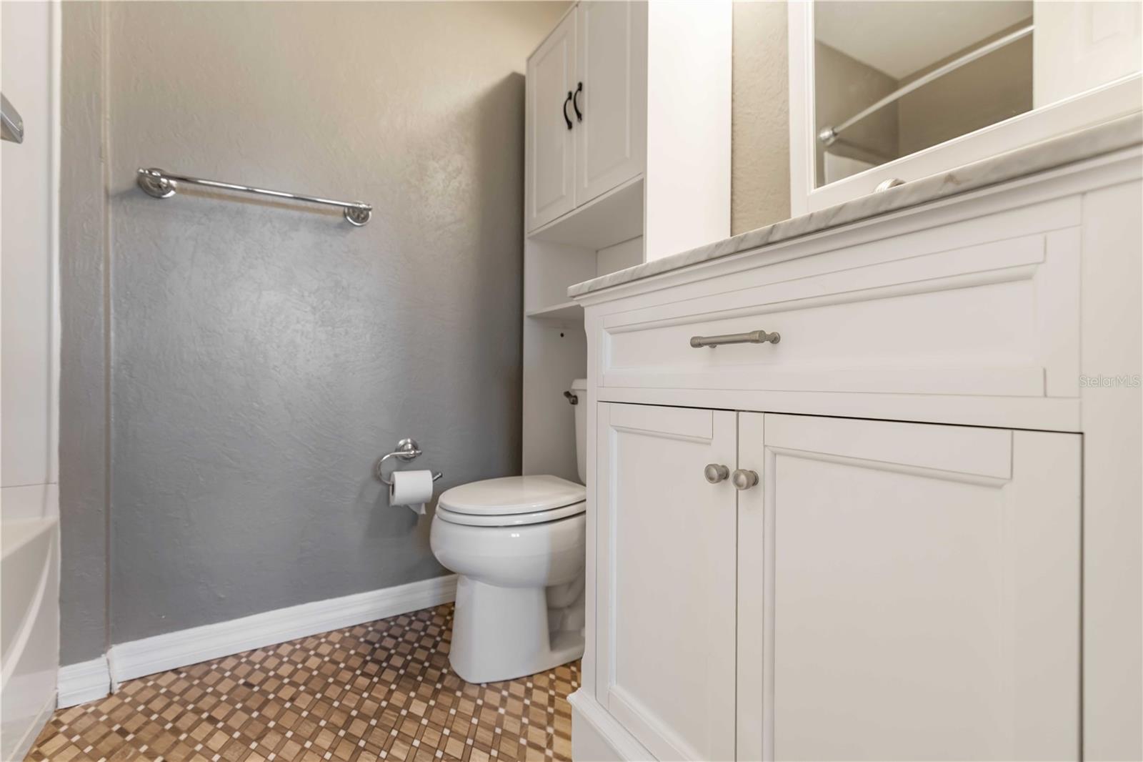 Image 31 of 35 For 8614 Majestic Elm Court