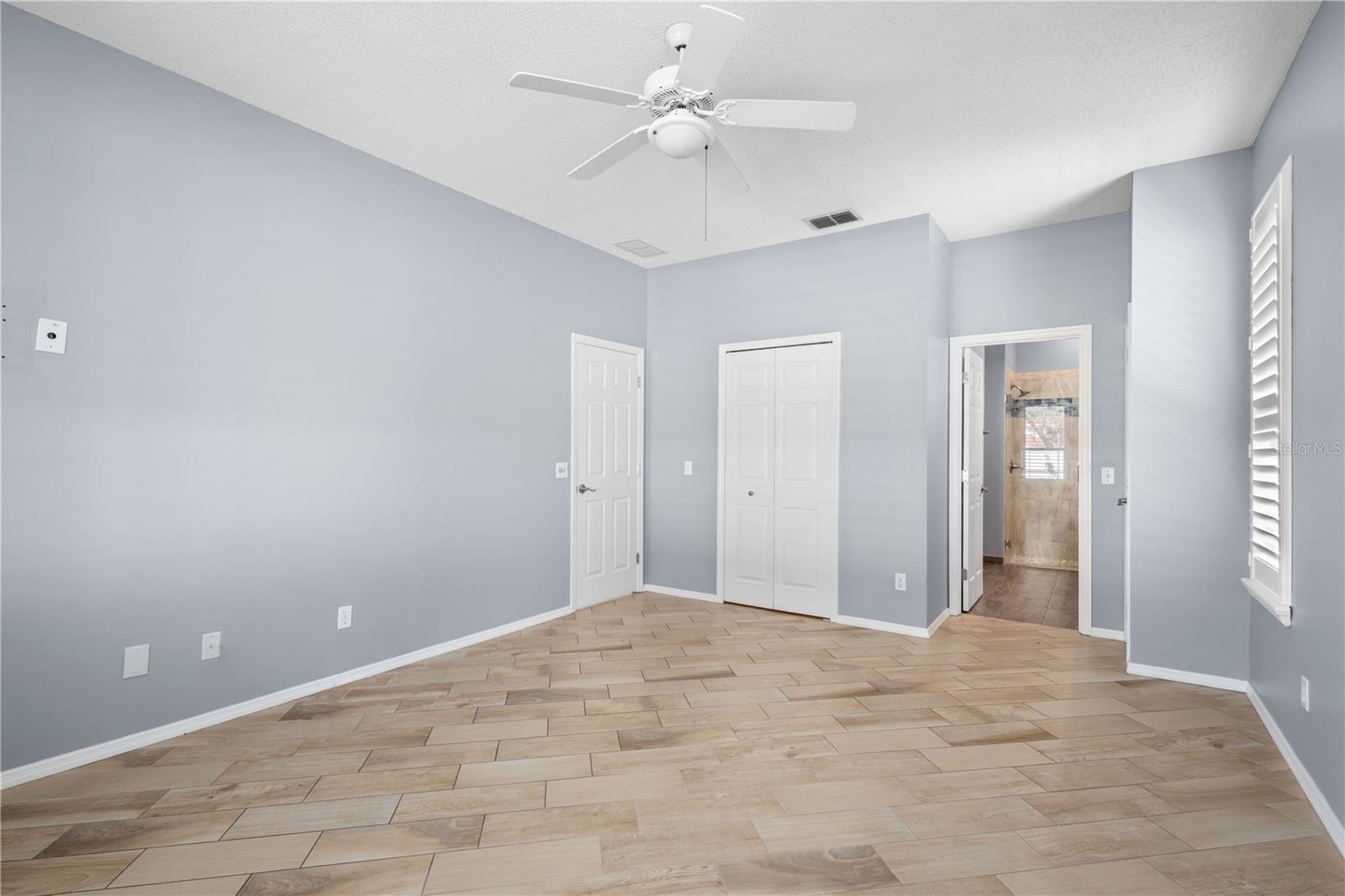 Image 15 of 33 For 4911 50th Avenue W