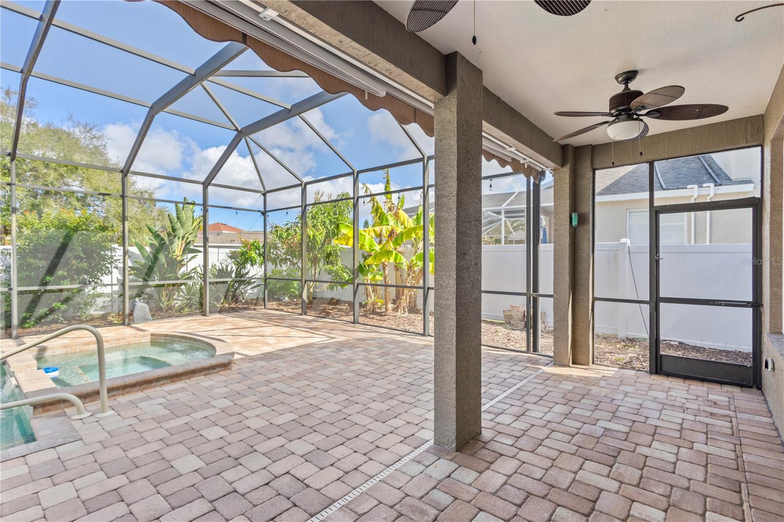 Image 25 of 33 For 4911 50th Avenue W