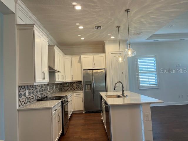 Image 6 of 17 For 20 Del Palma Drive