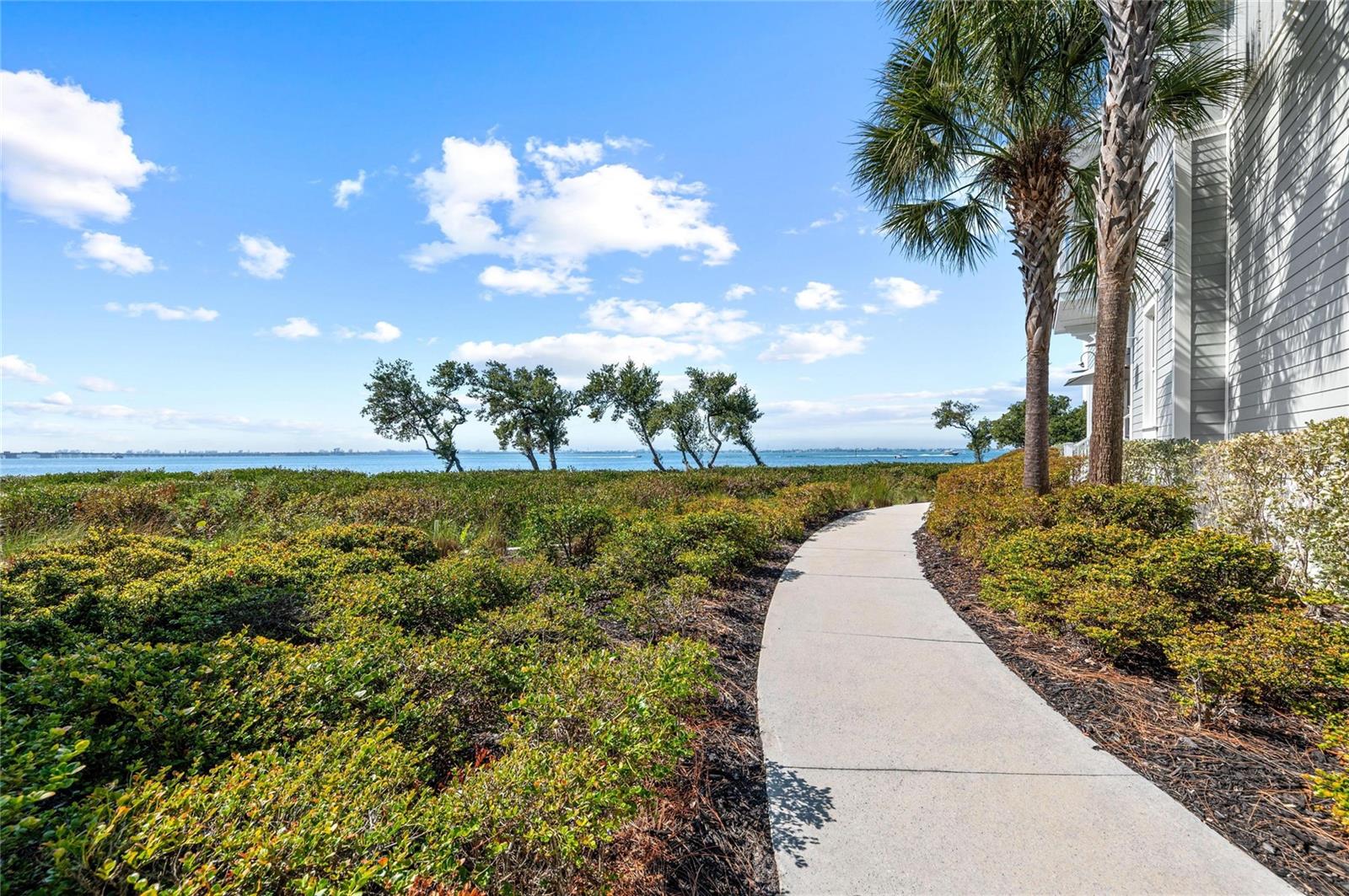 Image 5 of 100 For 268 Saint Lucia Drive 101