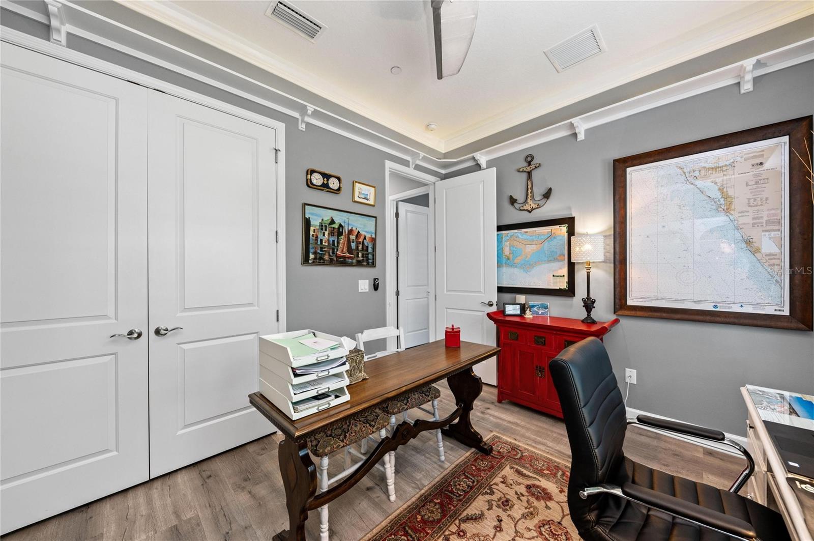 Image 51 of 100 For 268 Saint Lucia Drive 101