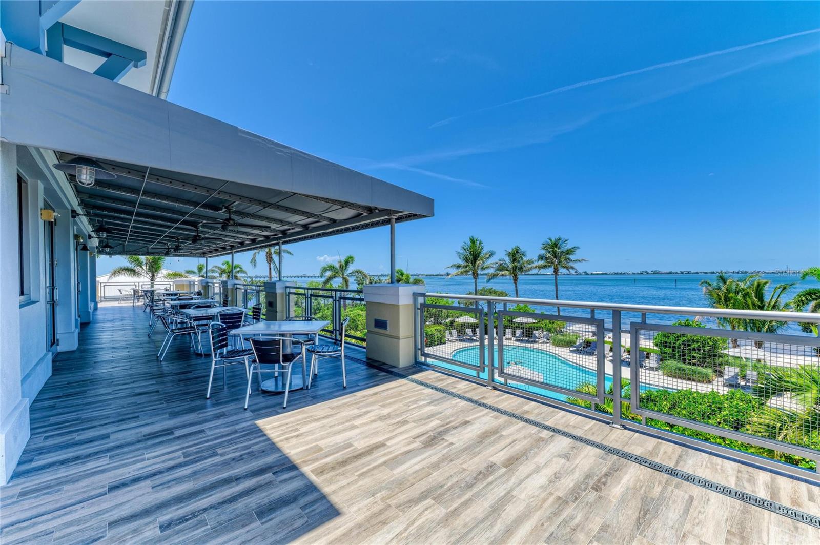 Image 71 of 100 For 268 Saint Lucia Drive 101