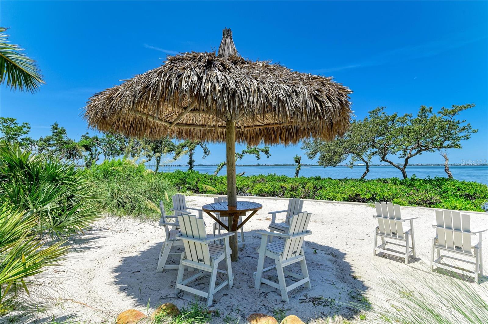 Image 80 of 100 For 268 Saint Lucia Drive 101