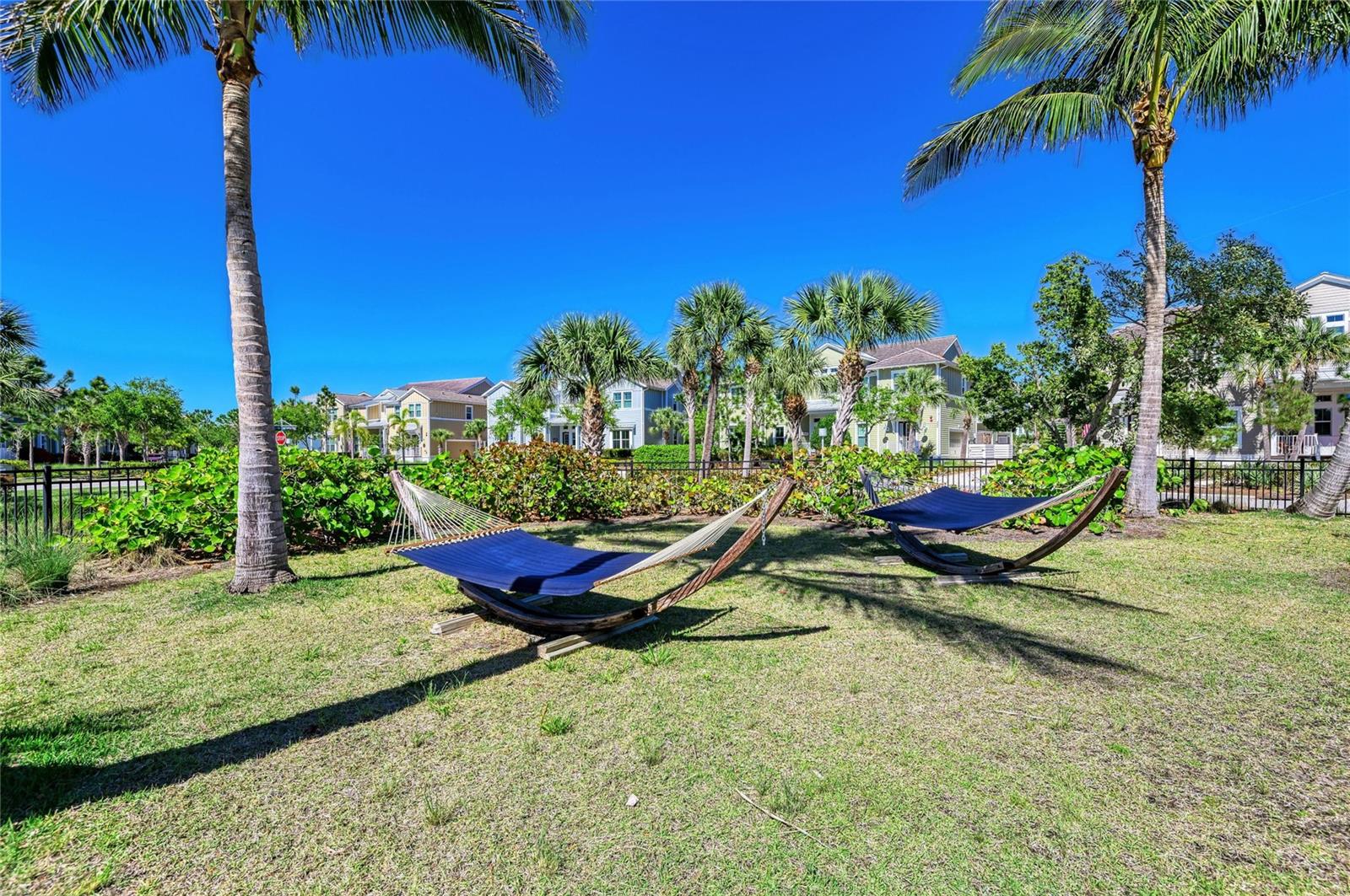 Image 94 of 100 For 268 Saint Lucia Drive 101