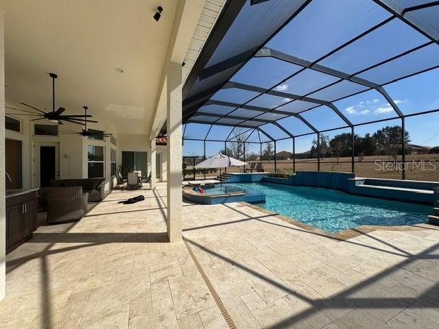 Image 14 of 51 For 13753 Carryback Drive