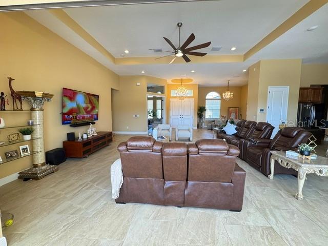 Image 20 of 51 For 13753 Carryback Drive