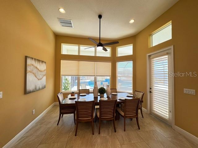 Image 30 of 51 For 13753 Carryback Drive