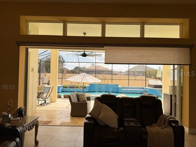 Image 34 of 51 For 13753 Carryback Drive