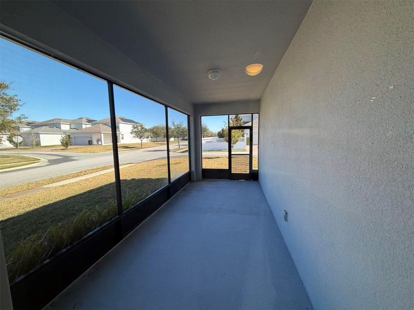 Image 13 of 23 For 9203 Cut Shot Drive