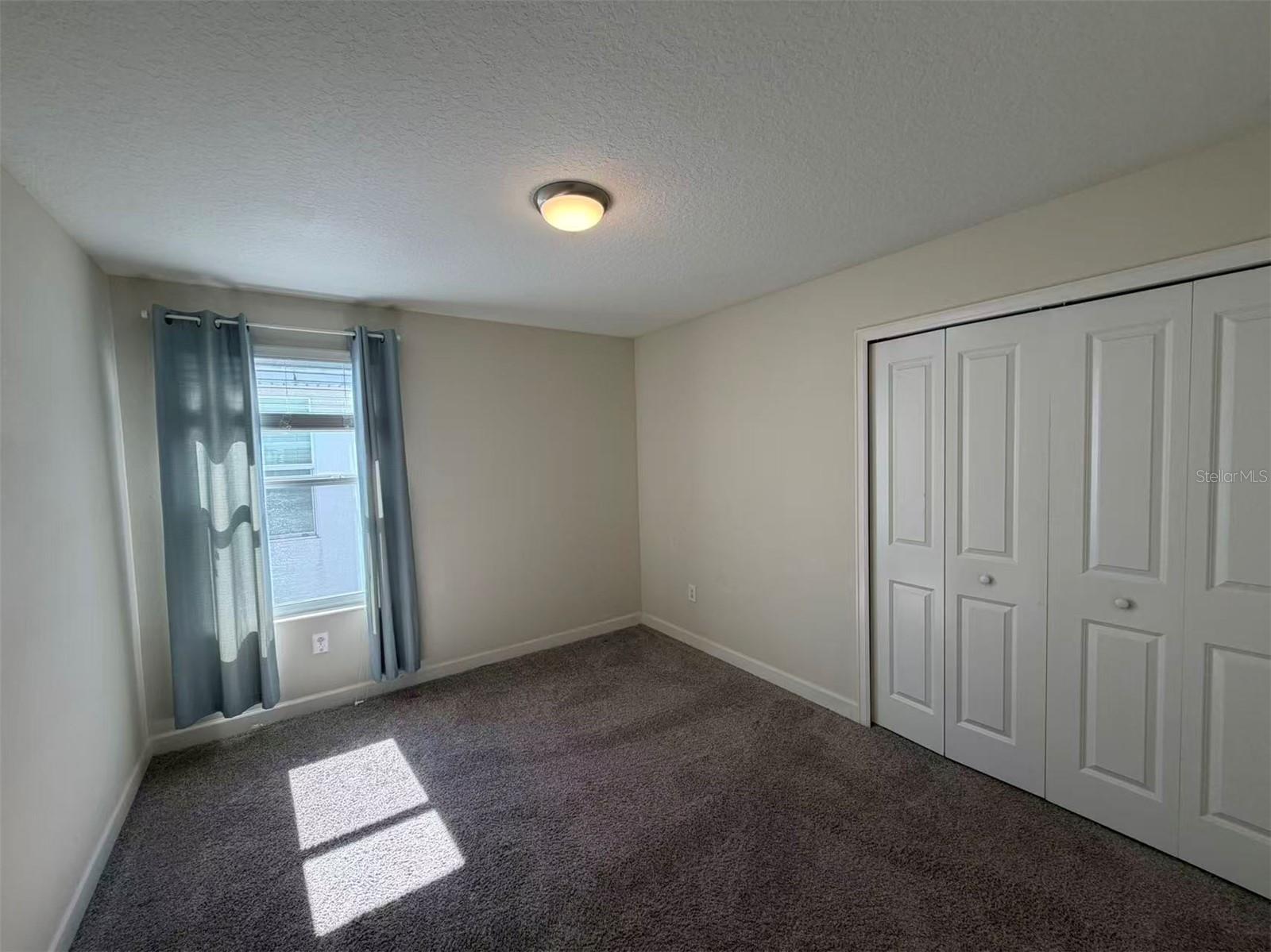 Image 17 of 23 For 9203 Cut Shot Drive