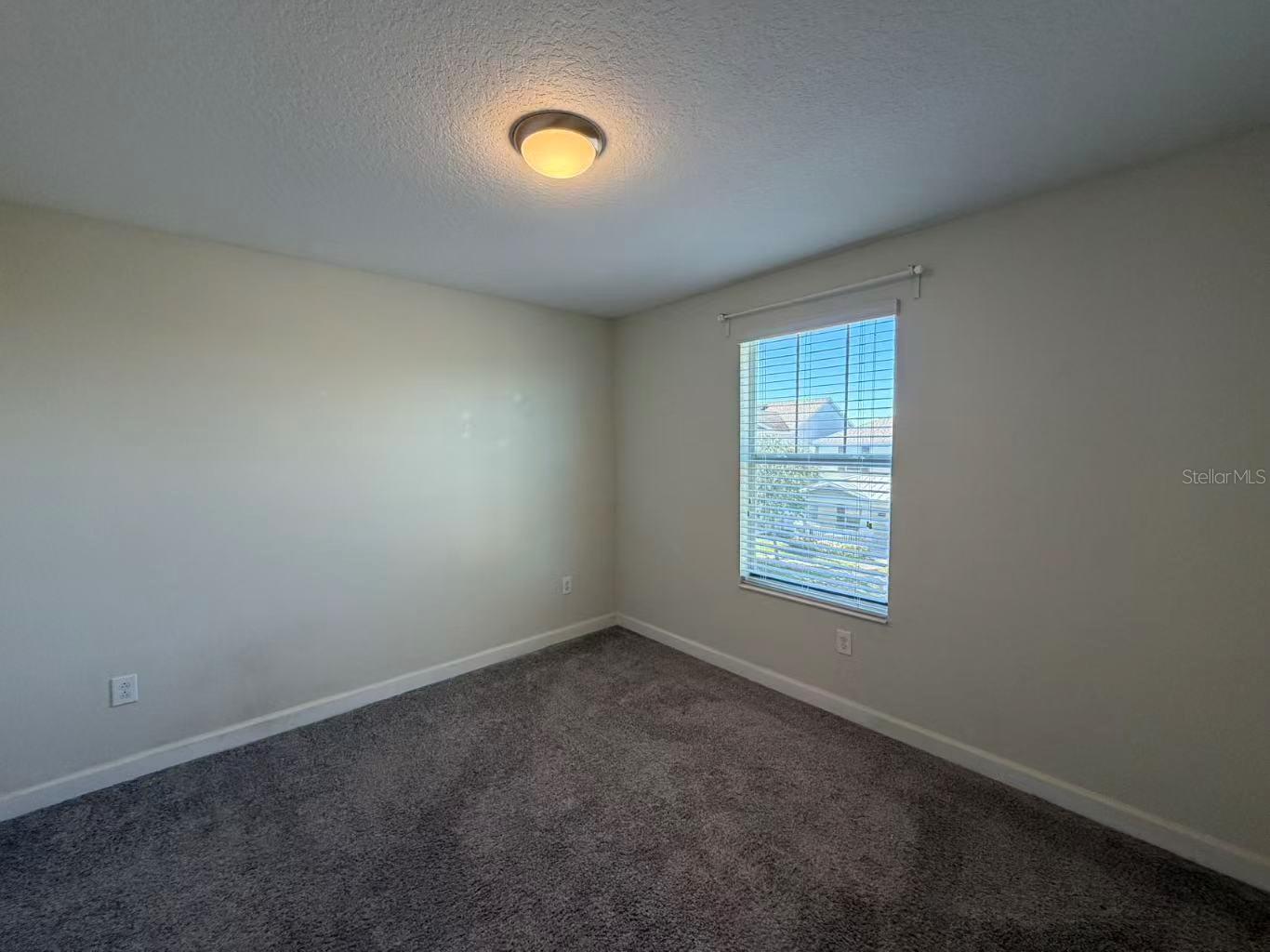 Image 19 of 23 For 9203 Cut Shot Drive