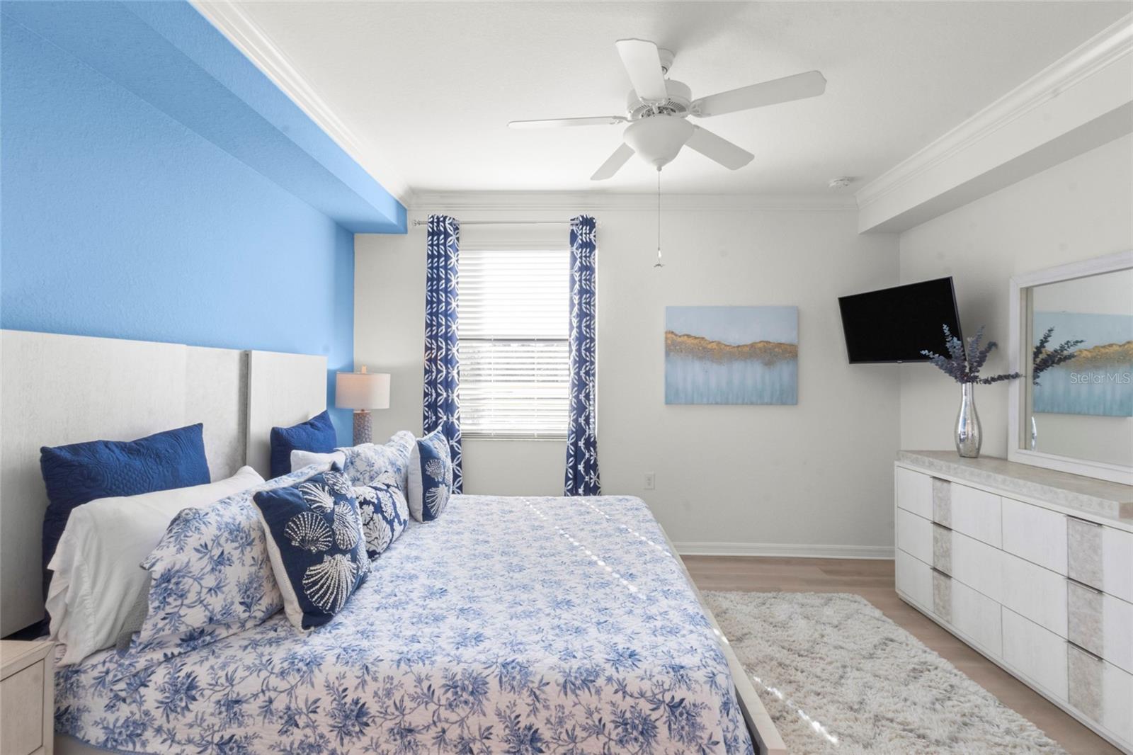 Image 15 of 58 For 17118 Vardon Terrace 108